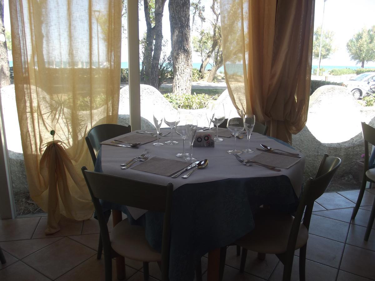 Hotel Sabbia D'Oro Pineto Extérieur photo
